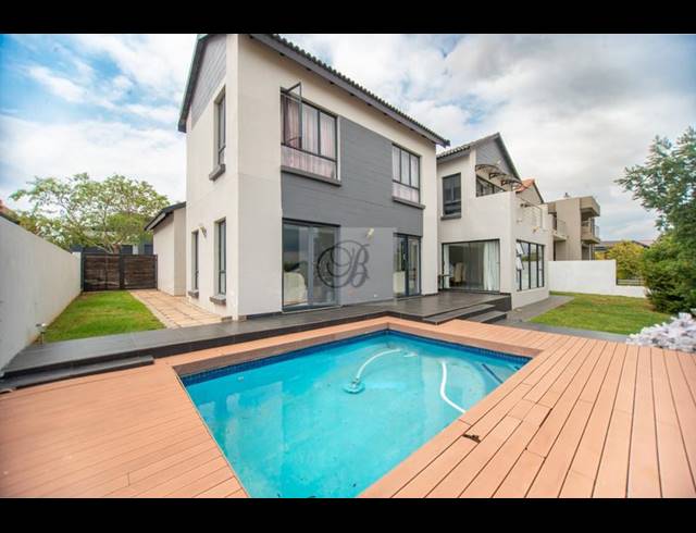 4 BEDROOM PROPERTY TO RENT IN COPPERLEAF ESTATE